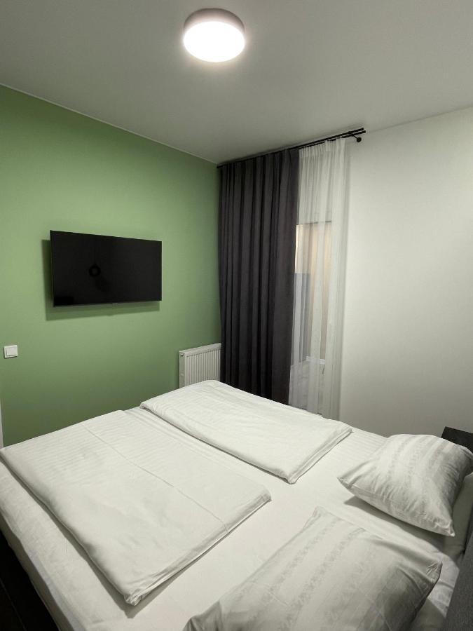 118 Apartments Киев Екстериор снимка
